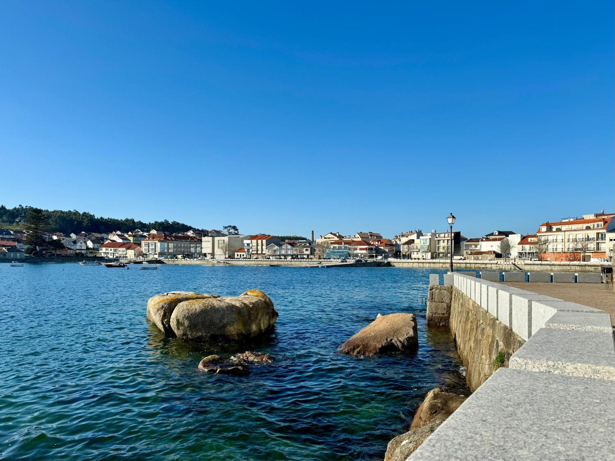 Apartamento Paseo Maritimo-A Illa De Arousa ภายนอก รูปภาพ